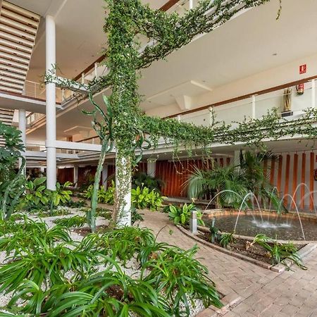 Resort Parque Botanico Club & Country Естепона Екстериор снимка