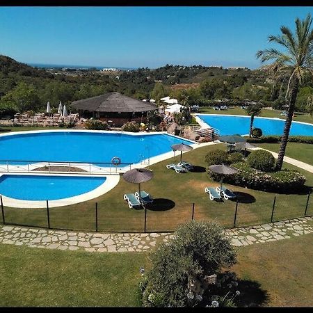 Resort Parque Botanico Club & Country Естепона Екстериор снимка